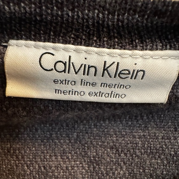 CALVIN KLEIN EXTRA FINE MERINO WOOL Gray Men’s Size L V-Neck Long Sleeve Luxury - Picture 4 of 14